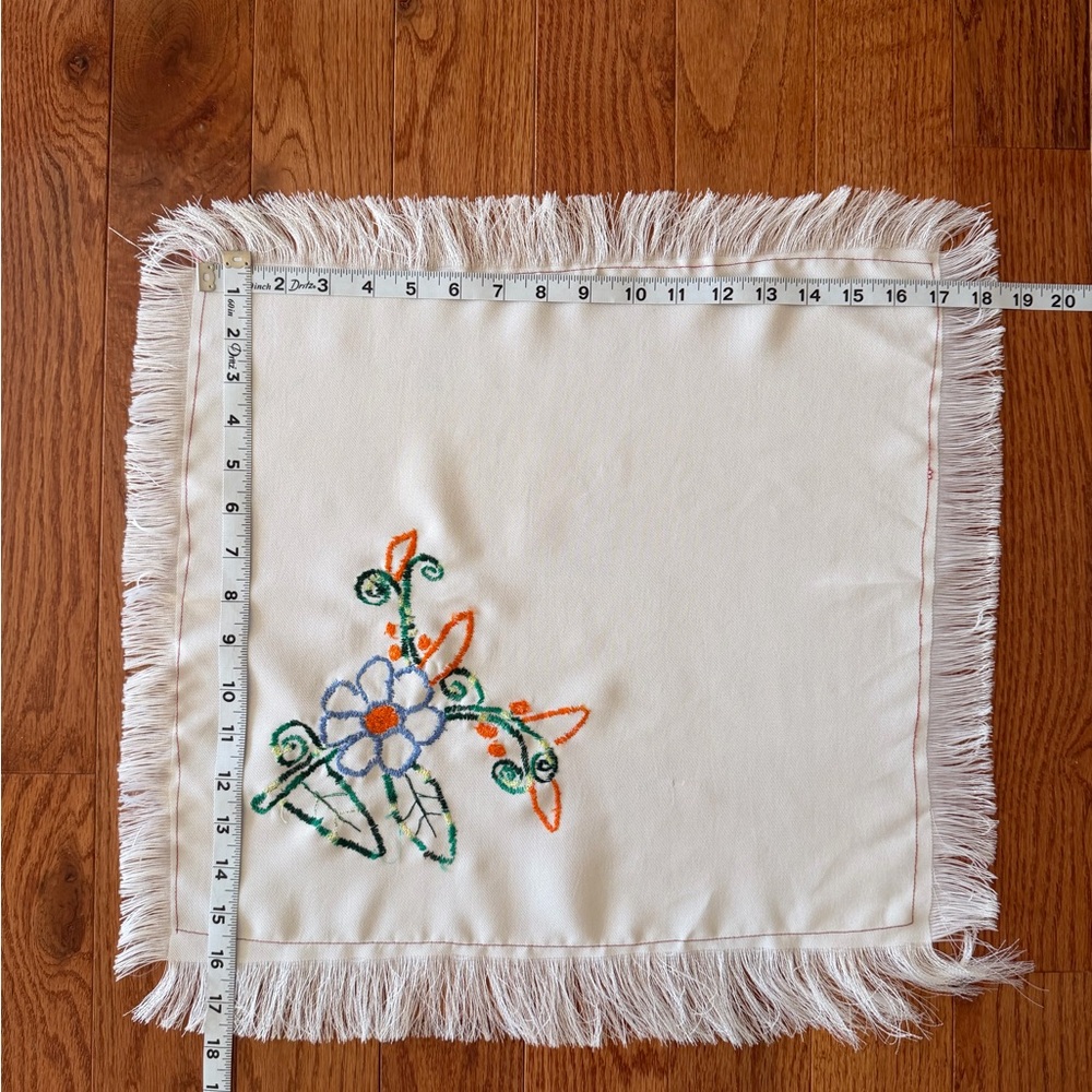 Embroidered Floral Fringe Tablecloth - Picture 4 of 6
